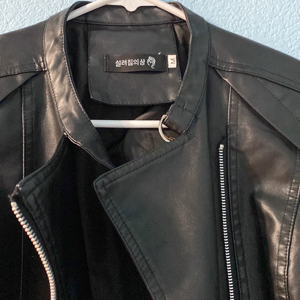 Jacket - Picture 3 of 9